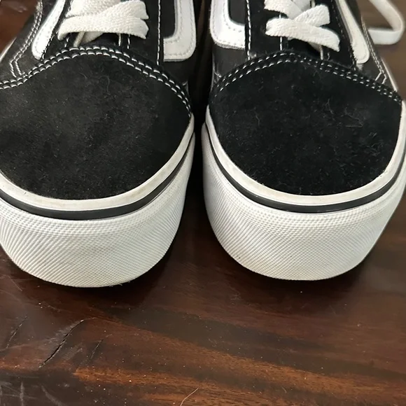 Vans Black and White Classic Plarform Sneakers - Picture 5 of 8